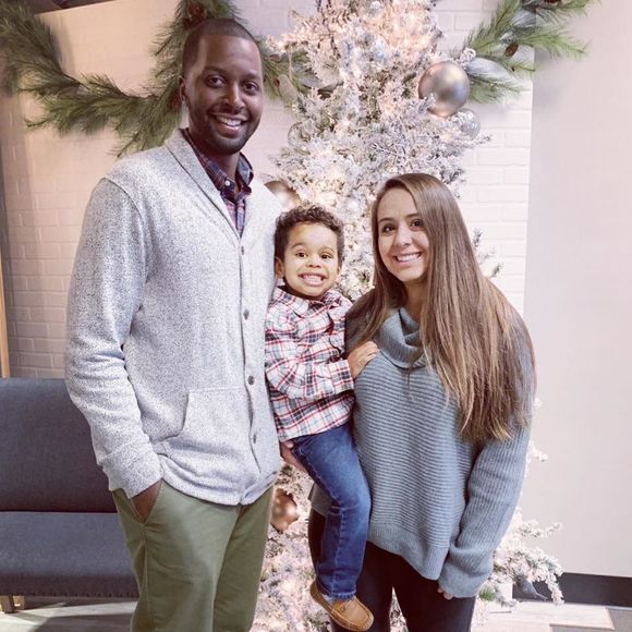 Meet your Posher, Nicole - Picture 1 of 1